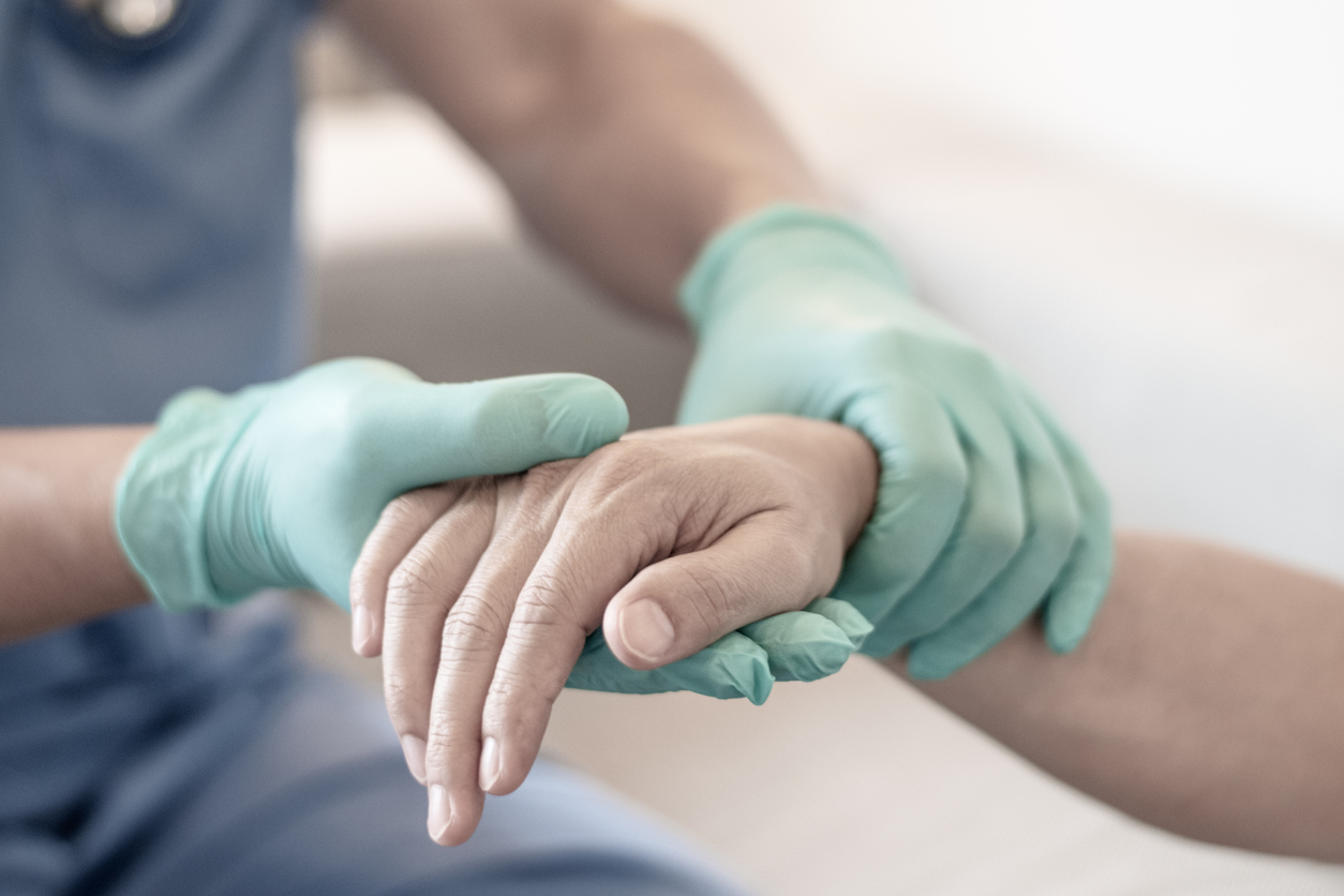 Why visit a hand specialist? | Center for Orthopaedic Surgery 